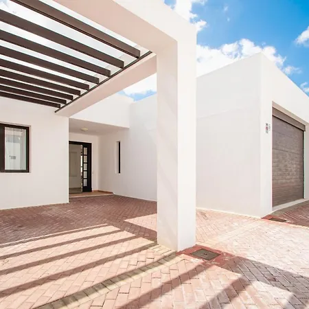 Villa Orcades Close To Town Center Pool & A/C Playa Blanca  Buitenkant foto